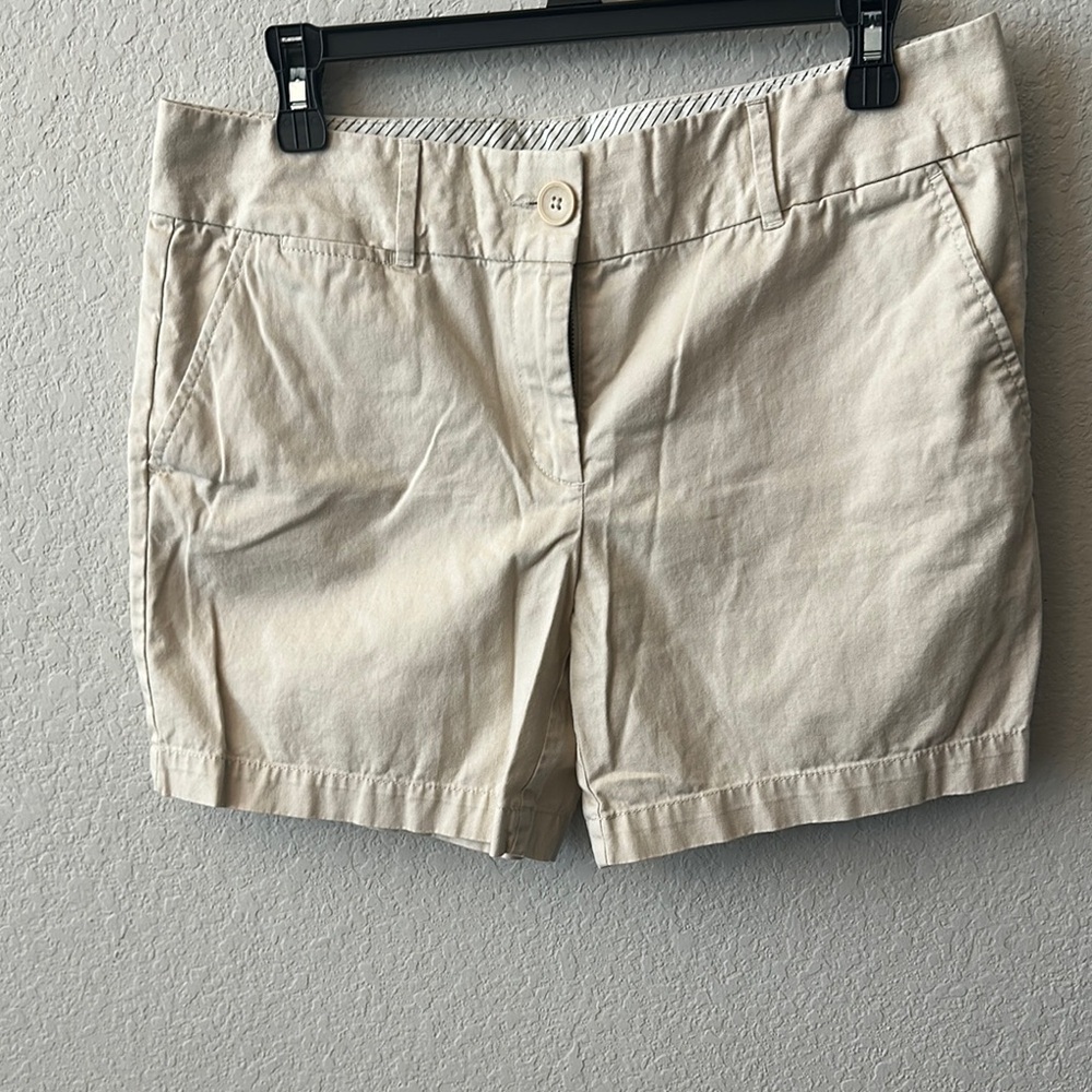 Loft women’s tan shorts